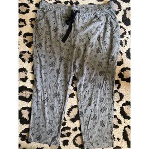 Torrid | Grey Skull Crop Pants